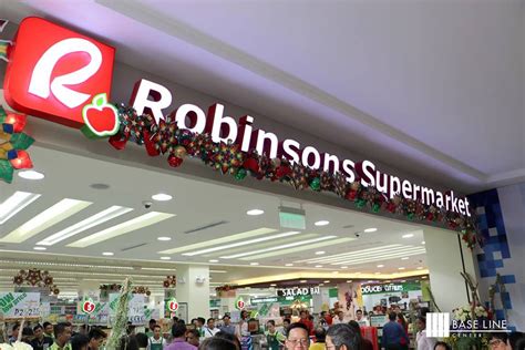 Robinsons Supermarket .